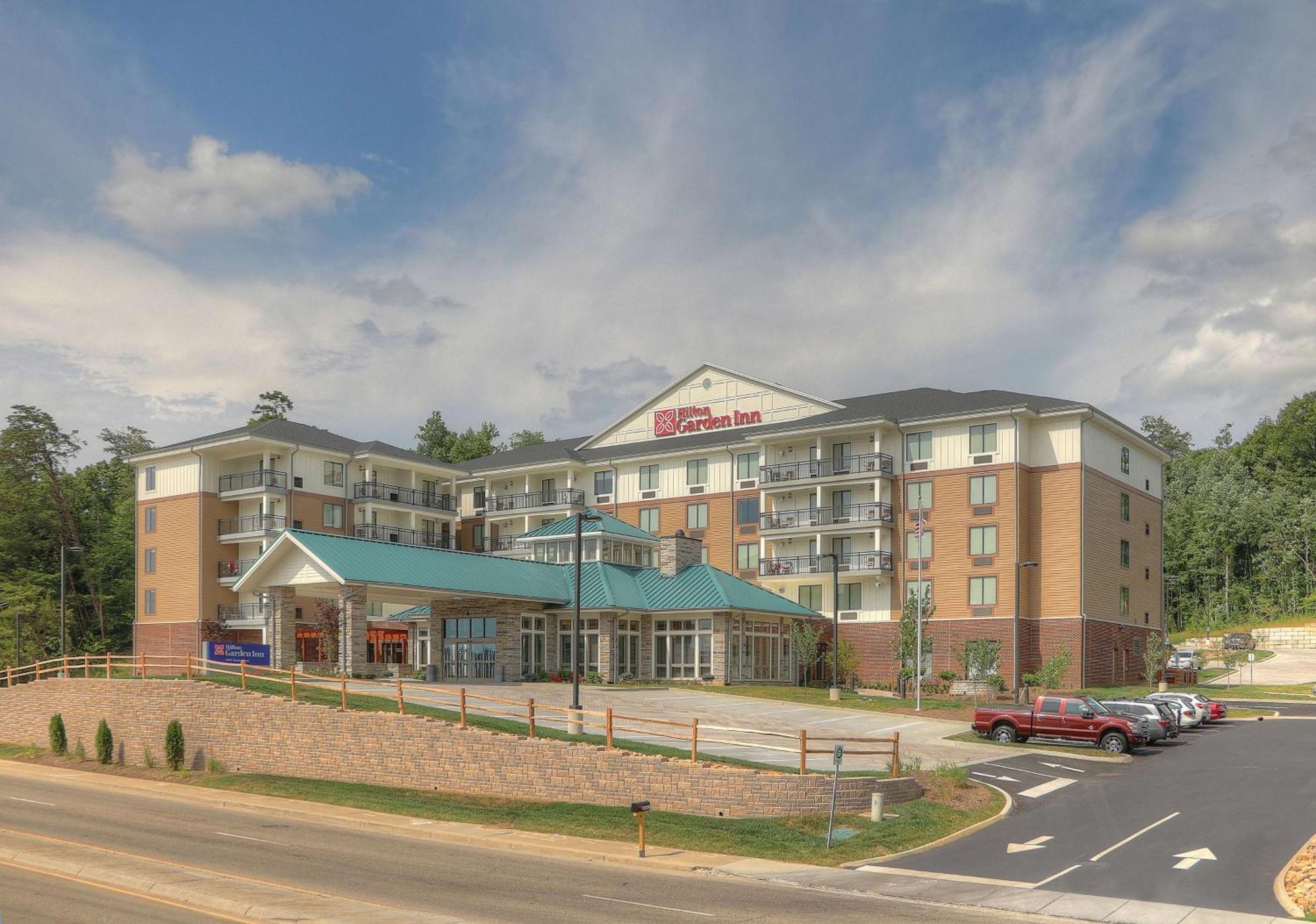 Hilton Garden Inn Pigeon Forge Exterior foto